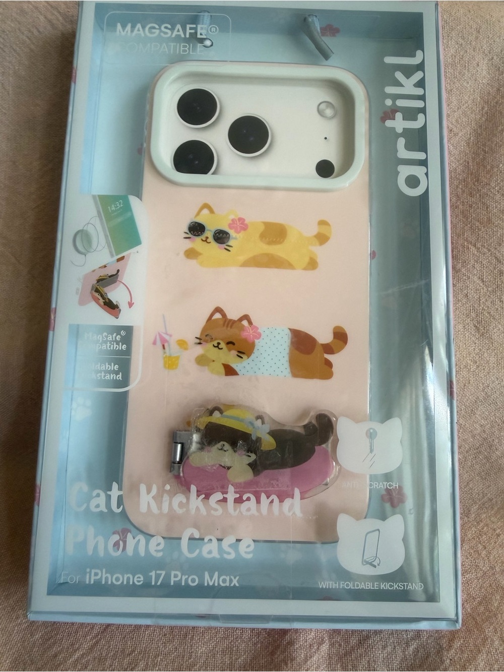 NIB ~ Summertime Kitties iPhone 17 Pro Max phone case